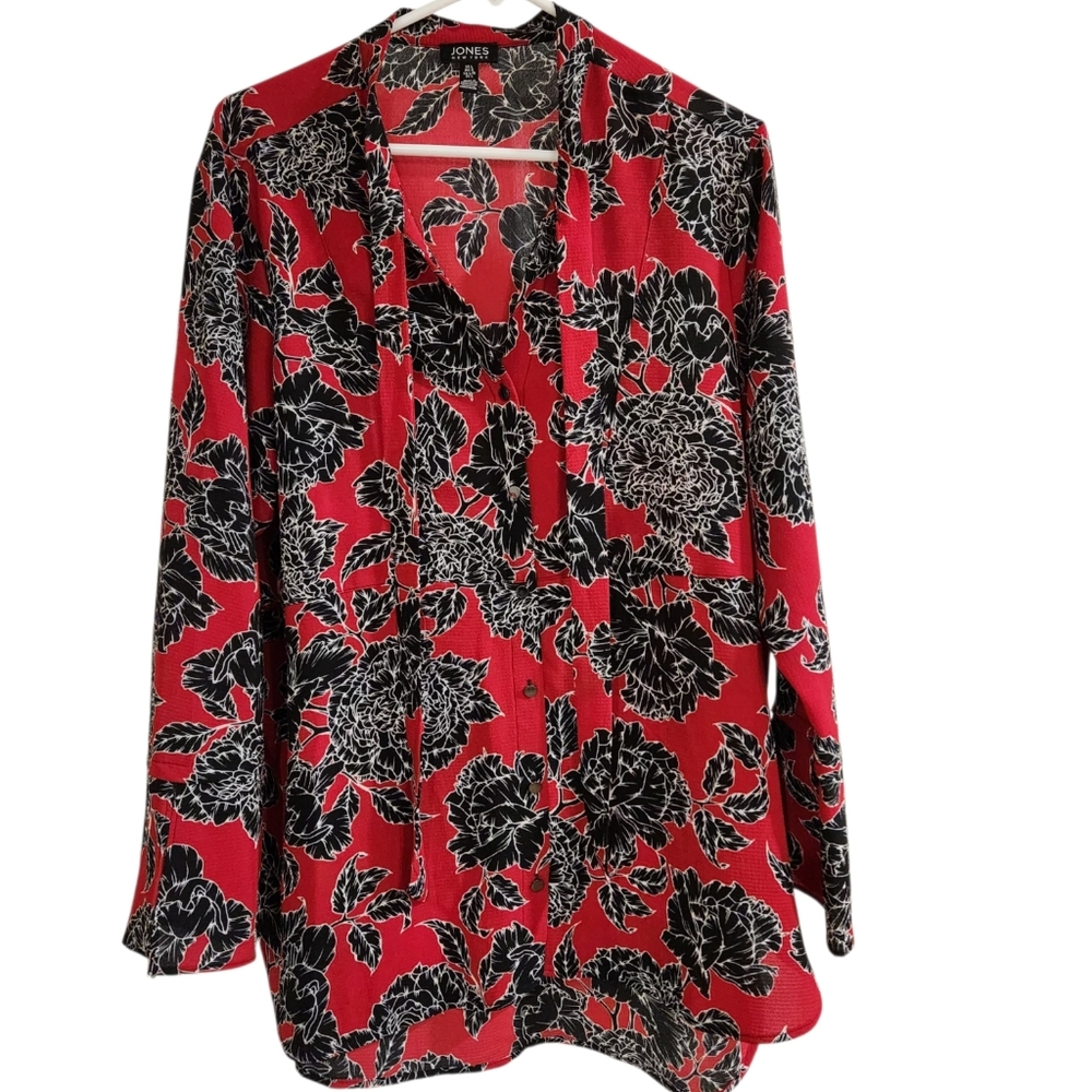 Jones New York Womens Sz L Button Up Blouse Red And Black Floral Long Sleeve Top